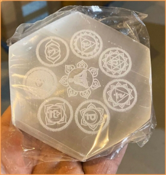 Selenite Charging Plate